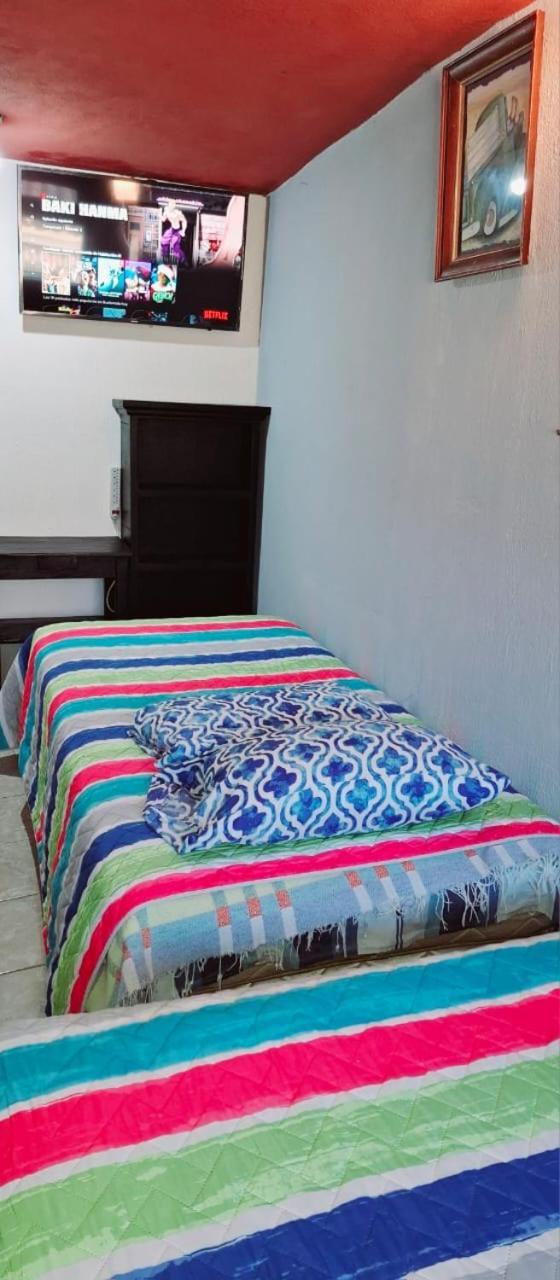 Hotel Ideal, Your House In كويتزالتنانغو المظهر الخارجي الصورة